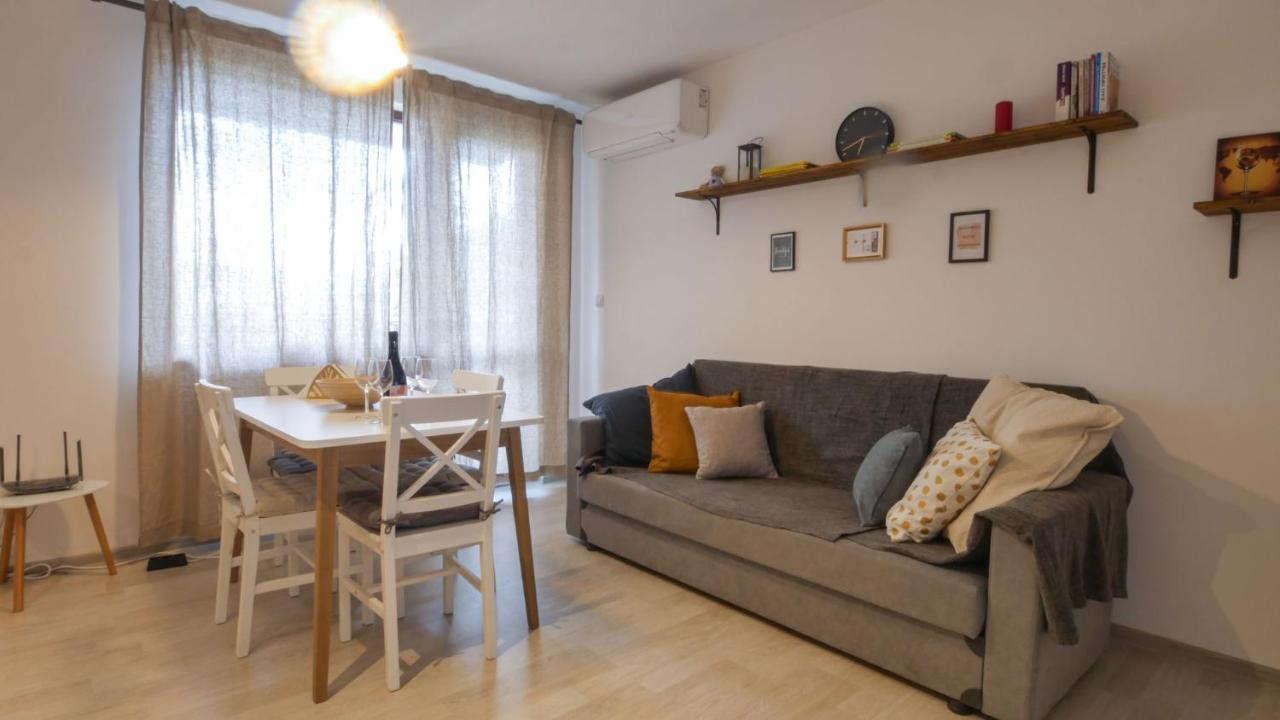 Varusha Apartment Велико Търново Екстериор снимка