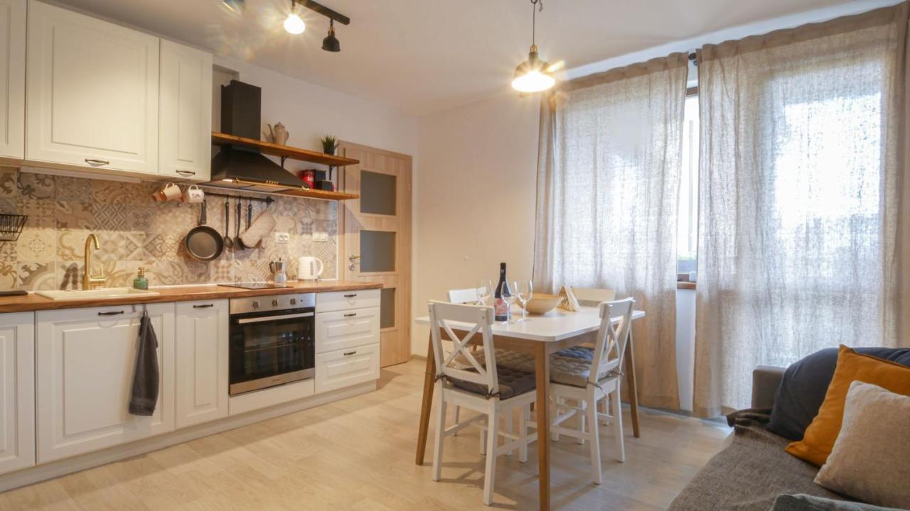 Varusha Apartment Велико Търново Екстериор снимка