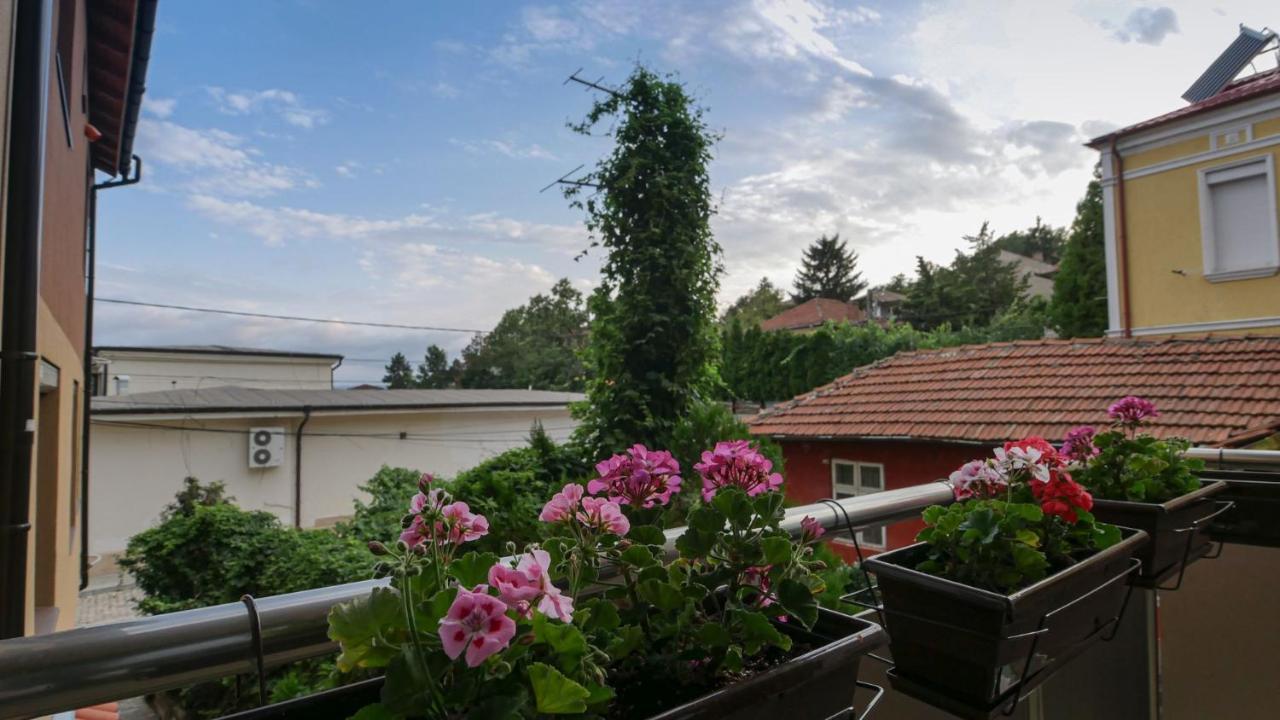 Varusha Apartment Велико Търново Екстериор снимка